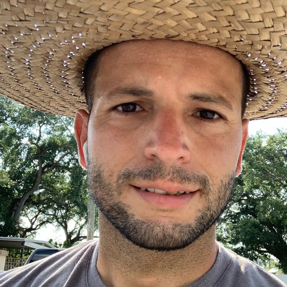 Meet your Posher, Daniel - Picture 1 of 1